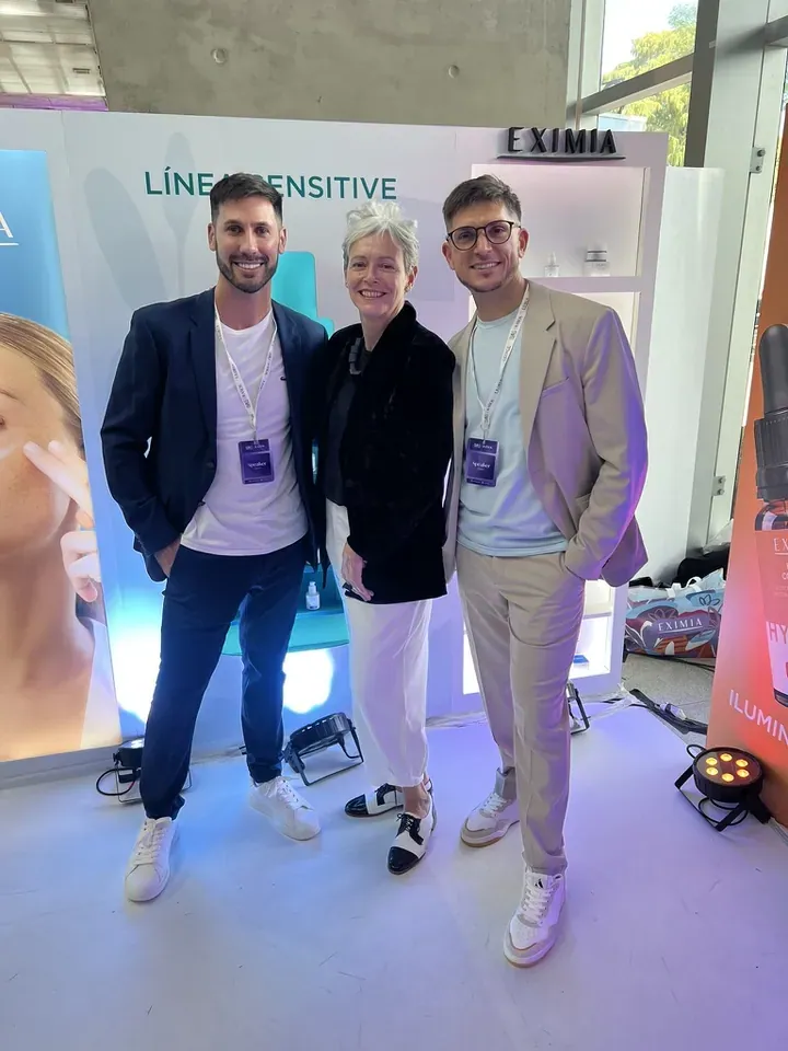 Con el equipo de Eximia, BAAS 2025